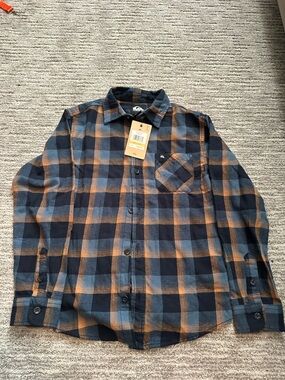 Quicksilver Boy’s Navy and Tan Plaid Button-Down Shirt